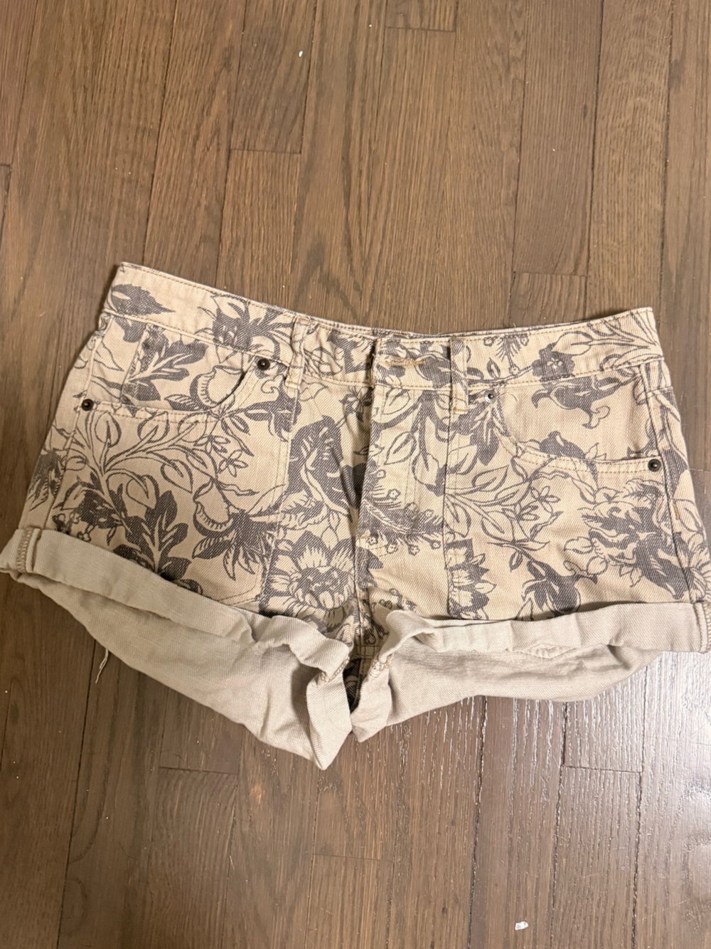 We the Free floral shorts